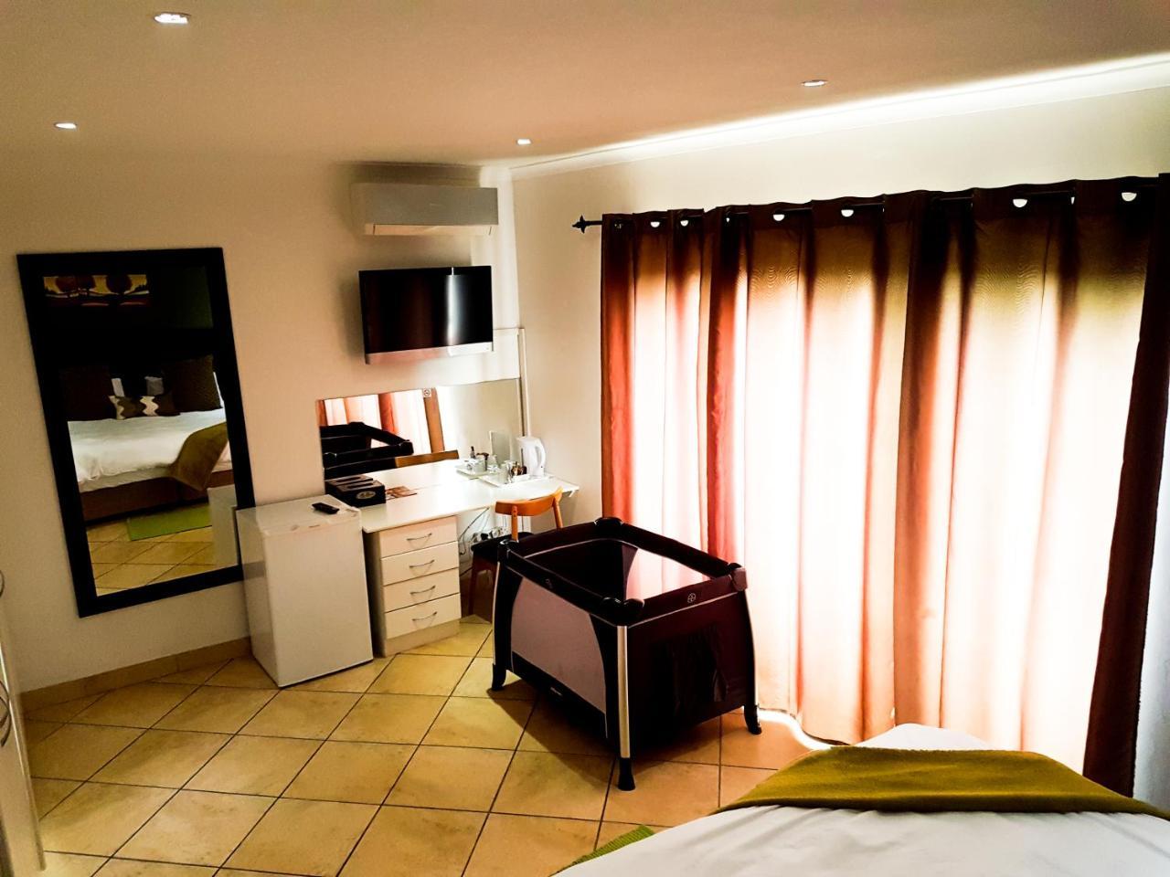 Me Casa Guest House Bluewater Bay Exterior photo