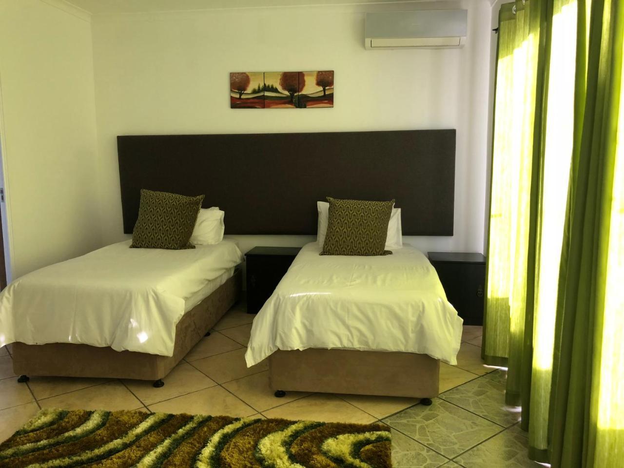 Me Casa Guest House Bluewater Bay Exterior photo